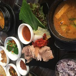 서울대입구 한식 황토방