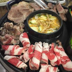 서울대입구 고기 정박사정육식당 1호점
