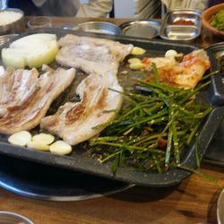 서울대입구 고기 옛날육개장